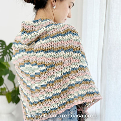 Chal a crochet de rayas en colores